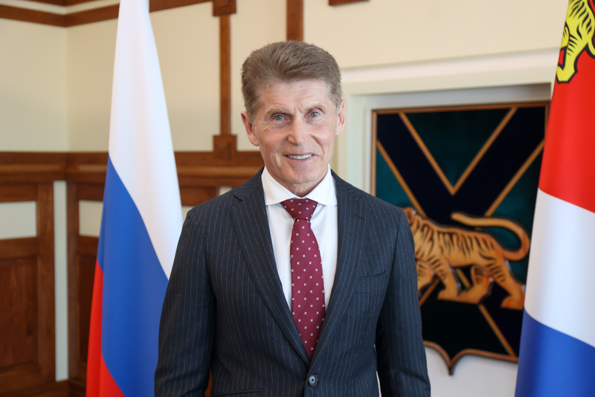 Поздравление Губернатора Приморского края Олега Кожемяко с Праздником Весны и Труда.