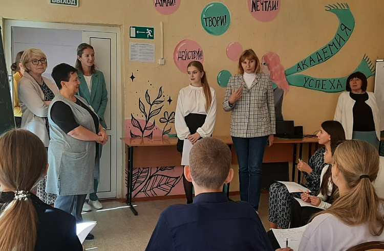 В отдаленном муниципалитете Приморья модернизируют образовательные учреждения, сообщает www.primorsky.ru. В отдаленном муниципалитете Приморья модернизируют образовательные учреждения, сообщает www.primorsky.ru.