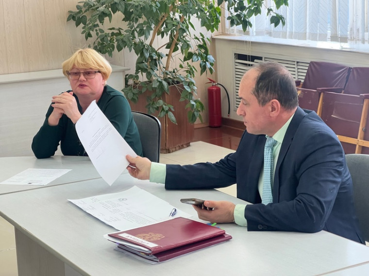 Обсуждения реализации проекта по благоустройству набережной Лучегорского водохранилища. Обсуждения реализации проекта по благоустройству набережной Лучегорского водохранилища.