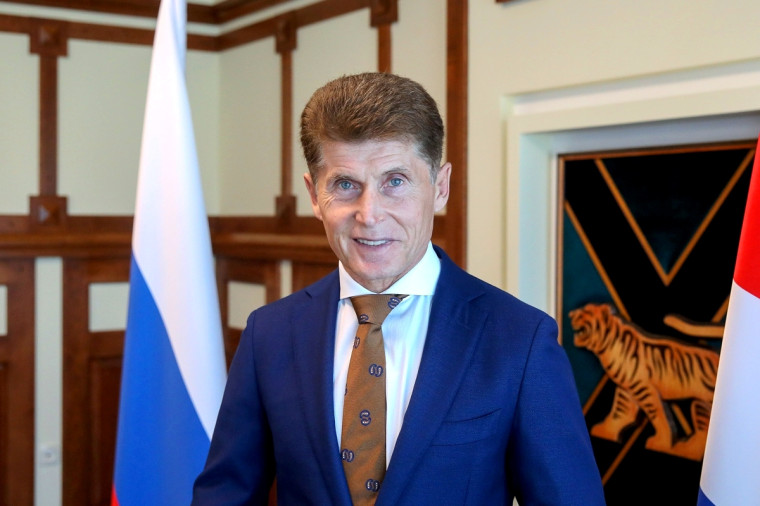 Поздравление Губернатора Приморского края Олега Кожемяко с Днем Государственного флага России. Поздравление Губернатора Приморского края Олега Кожемяко с Днем Государственного флага России.
